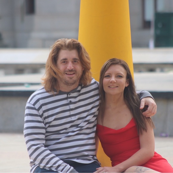 Meet your Posher, Adria - Picture 2 of 4